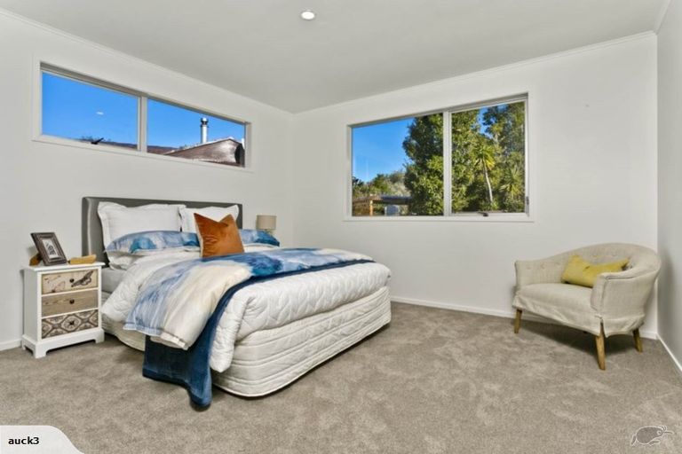 Photo of property in 15 Jayne Place, Torbay, Auckland, 0630