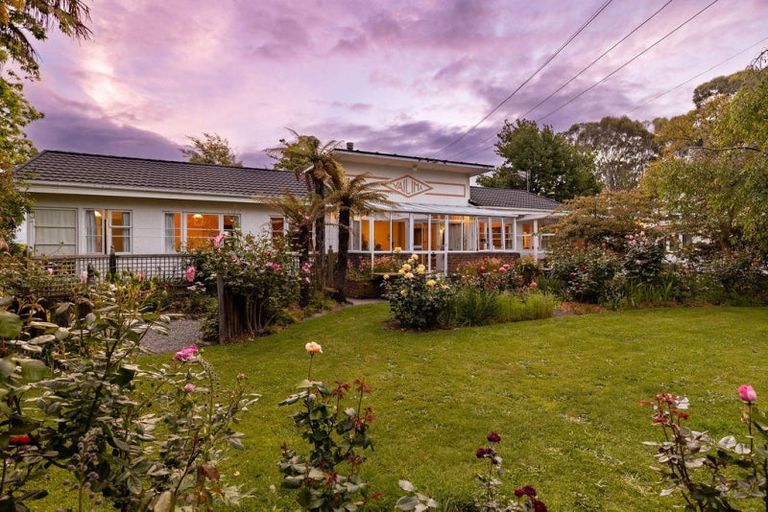 Photo of property in 329 Makirikiri Road, Crofton, Marton, 4787