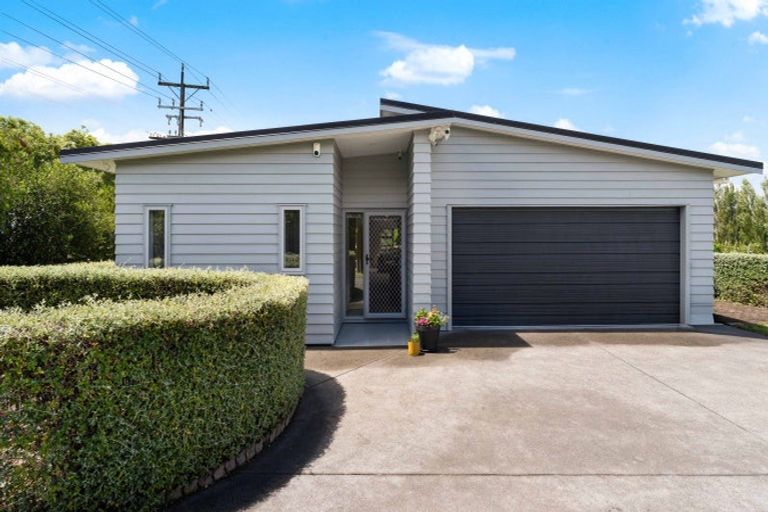 Photo of property in 780 Island Block Road, Island Block, Te Kauwhata, 3782
