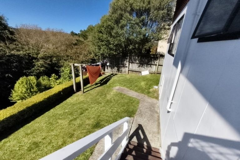 Photo of property in 29 Westhaven Drive, Tawa, Wellington, 5028