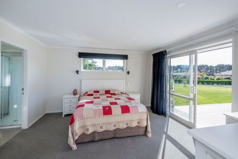 Photo of property in 55 Garth Road, Levin, 5571