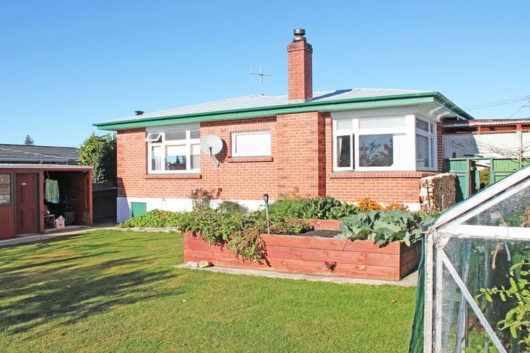 Photo of property in 4 Burn Street, Holmes Hill, Oamaru, 9401