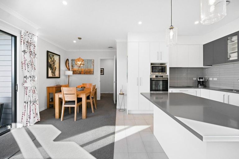 Photo of property in 8 Eskdale Lane, Flagstaff, Hamilton, 3210