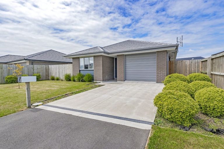 Photo of property in 52 Lucca Crescent, Rolleston, 7615