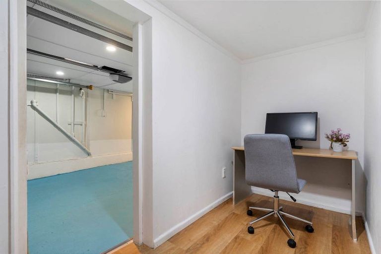 Photo of property in 714 East Coast Road, Pinehill, Auckland, 0632