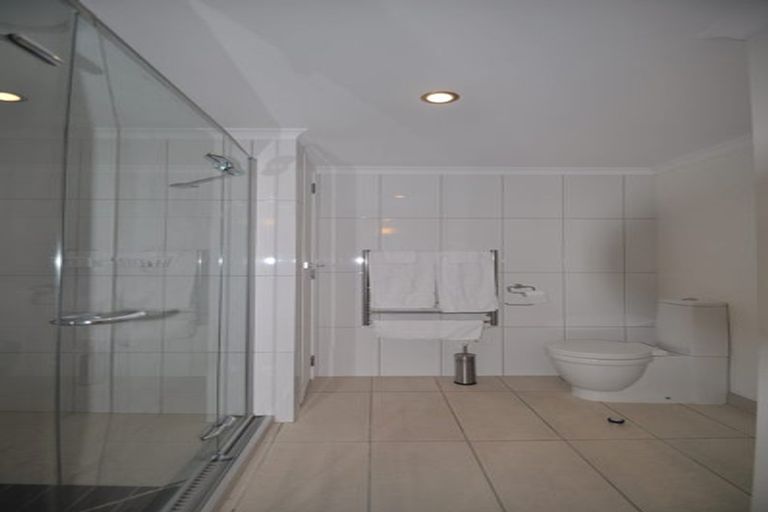 Photo of property in Bellagio Apartments, 8d/39 Taranaki Street, Te Aro, Wellington, 6011