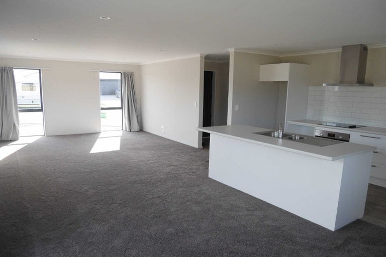 Photo of property in 36 Nicolau Avenue, Rolleston, 7615