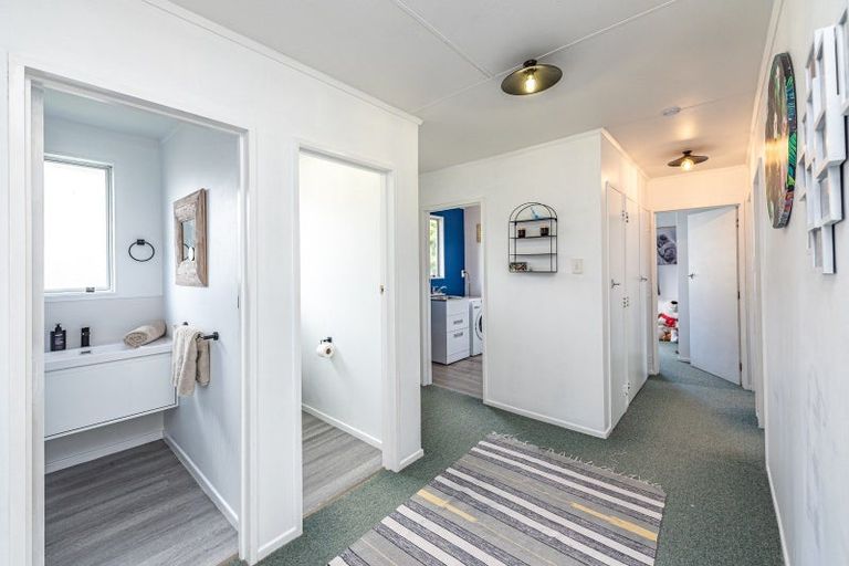 Photo of property in 12 Massey Street, Aramoho, Whanganui, 4500