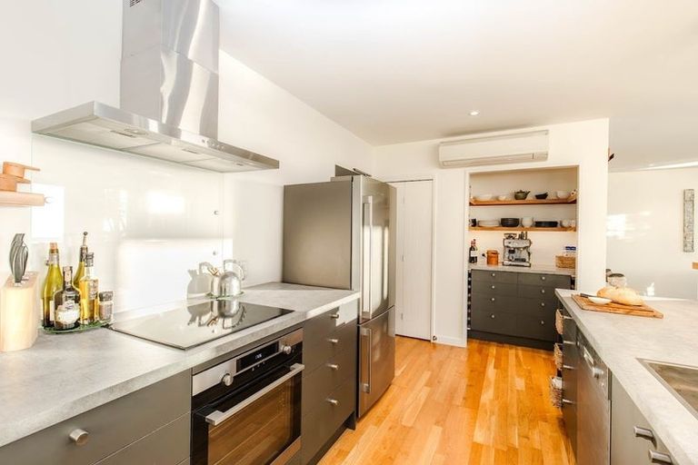 Photo of property in Latitude 41, 41/269 Wakefield Quay, Stepneyville, Nelson, 7010