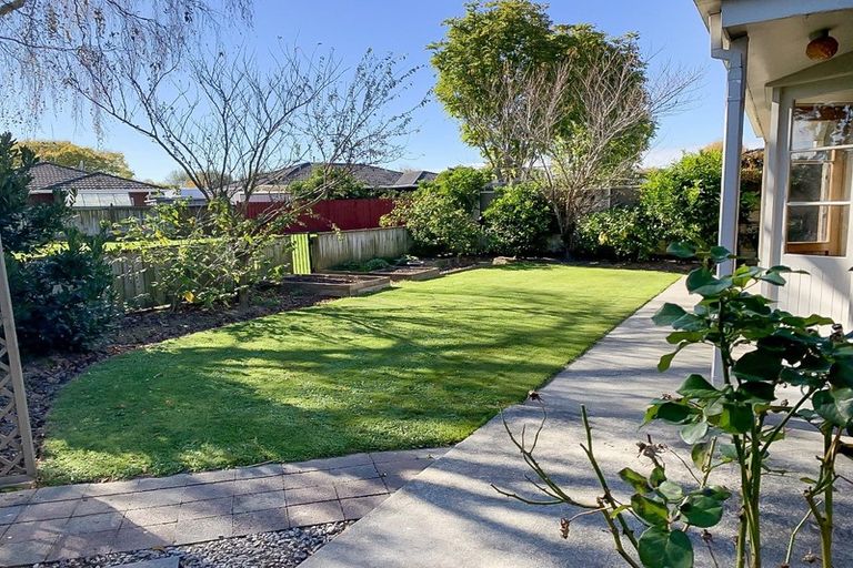 Photo of property in 18 Aintree Crescent, Awapuni, Palmerston North, 4412