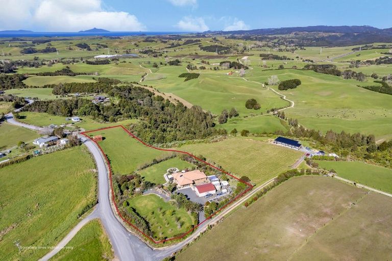 Photo of property in 3 Equus Road, Waipu, 0582