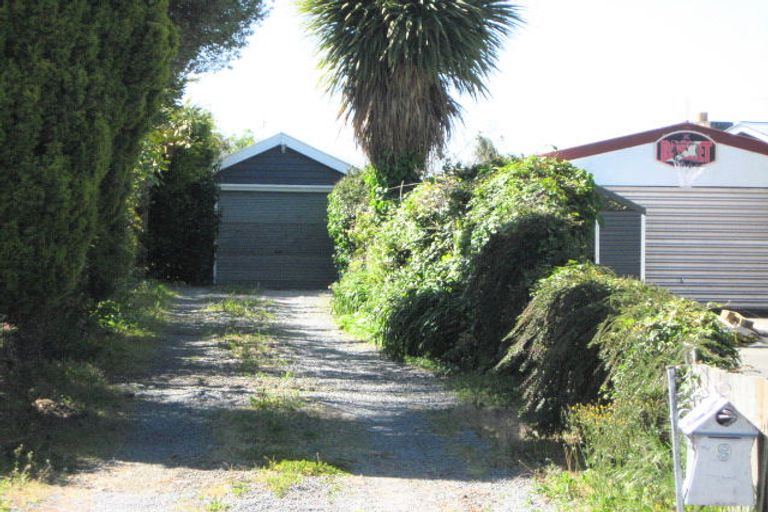 Photo of property in 9 Cunliffe Road, Redwood, Christchurch, 8051