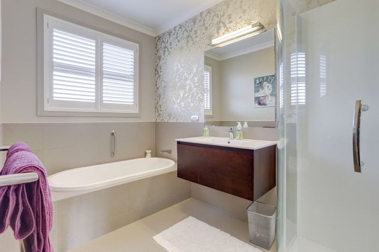 Photo of property in 2 Webster Place, Otamatea, Whanganui, 4500