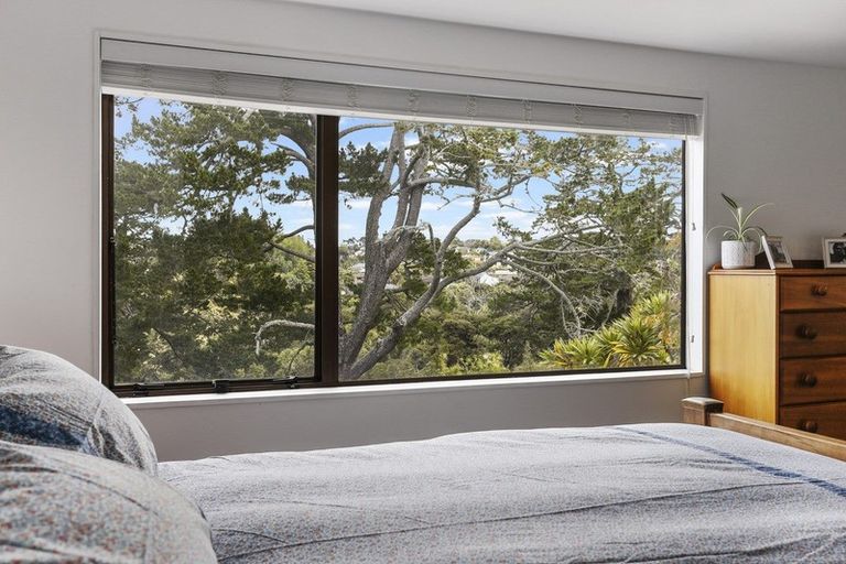 Photo of property in 117 Oreil Avenue, West Harbour, Auckland, 0618