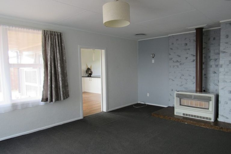 Photo of property in 2 Takahe Place, Tokoroa, 3420