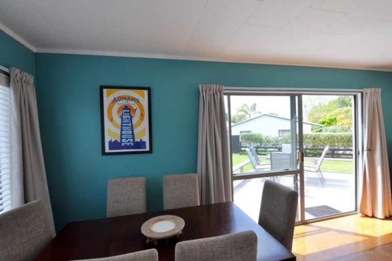 Photo of property in 3 Pauanui Beach Road, Pauanui, Hikuai, 3579