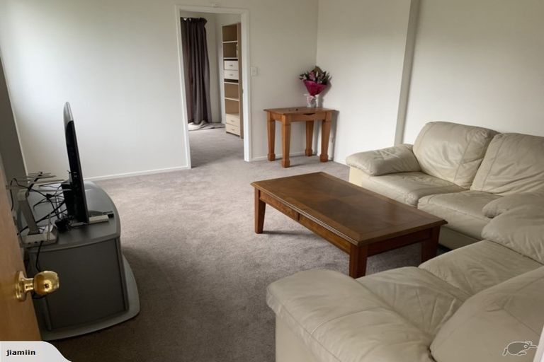 Photo of property in 46 Attwood Road, Paremoremo, Auckland, 0632