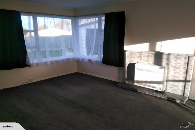 Photo of property in 14 Rowses Road, Aranui, Christchurch, 8061
