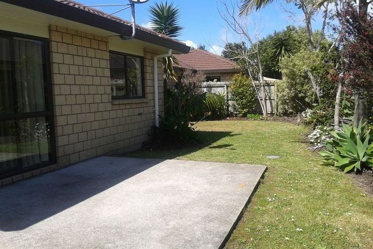 Photo of property in 18 Drumbeg Close, Flat Bush, Auckland, 2019