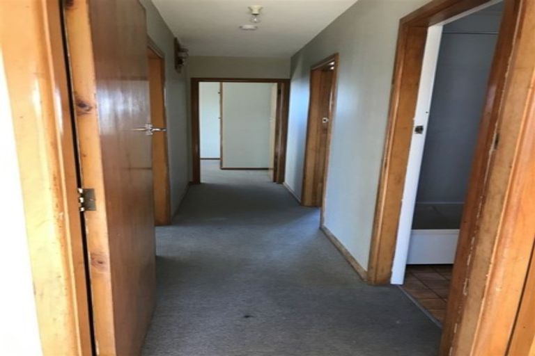 Photo of property in 745 Main North Road, Belfast, Christchurch, 8051