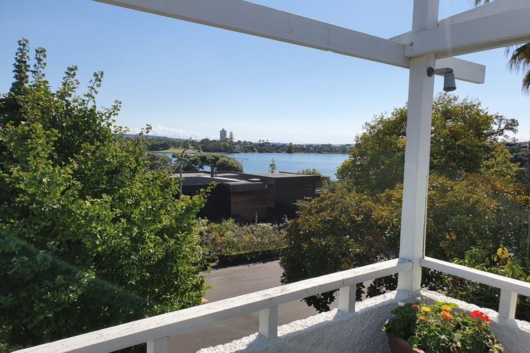 Photo of property in 35 Manurere Avenue, Takapuna, Auckland, 0622
