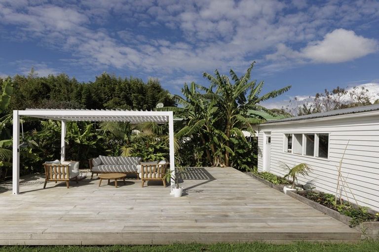 Photo of property in 6 William Street, Mangere East, Auckland, 2024