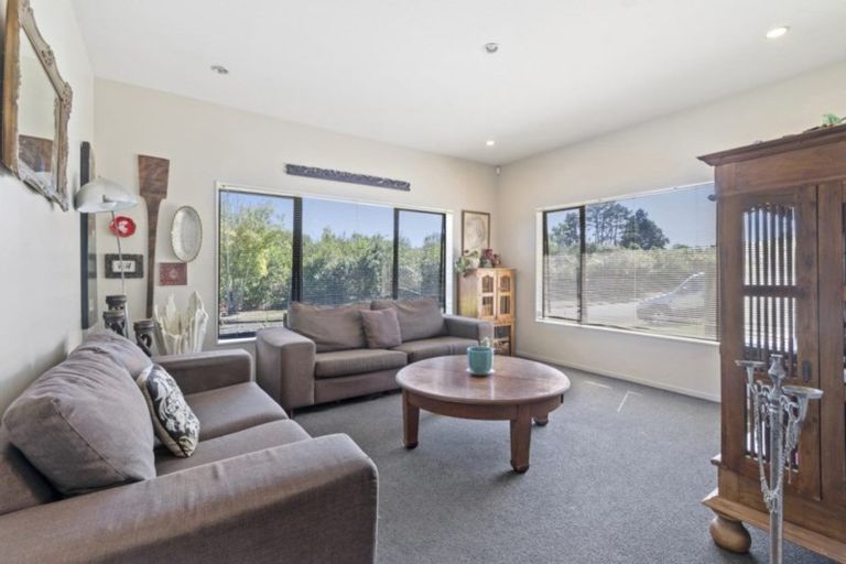 Photo of property in 27 Artillery Drive, Papakura, 2110