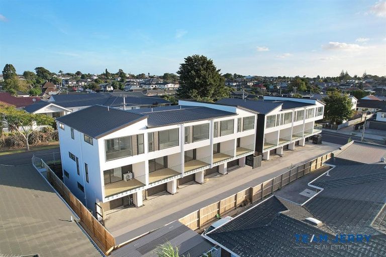 Photo of property in 6/2 Fairview Road, Papatoetoe, Auckland, 2025