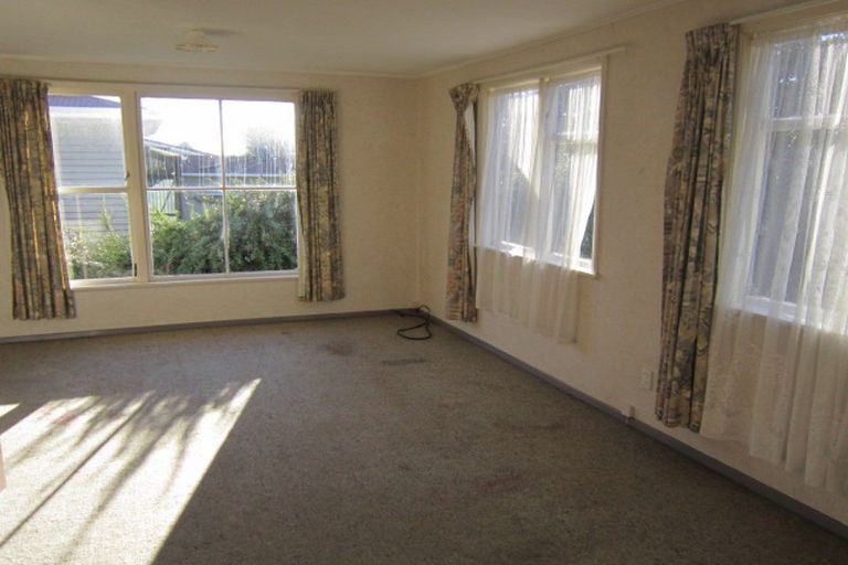 Photo of property in 2 Matai Street, Otaki, 5512
