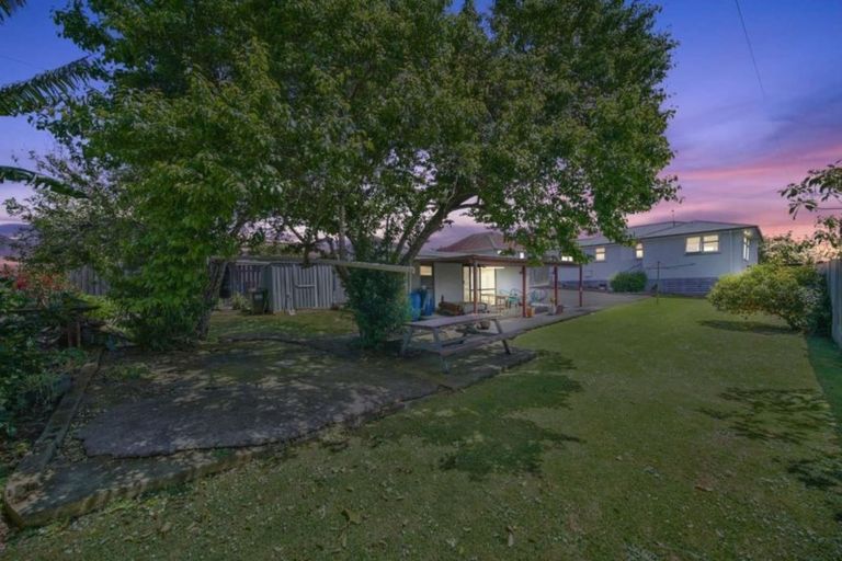 Photo of property in 21 Gilbert Road, Otara, Auckland, 2023