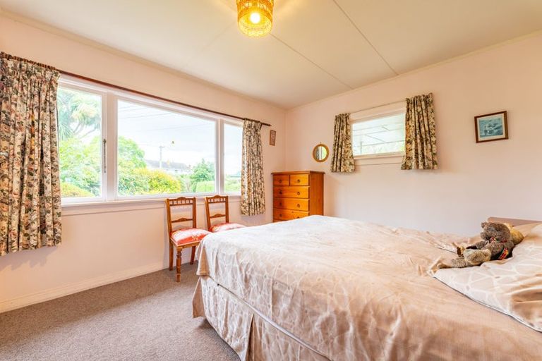 Photo of property in 6 Hughes Street, Waimate, 7924