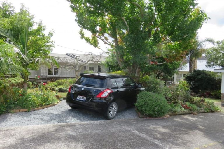 Photo of property in 215 Tony Avenue, Thames, 3500