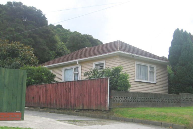 Photo of property in 79 Hair Street, Wainuiomata, Lower Hutt, 5014