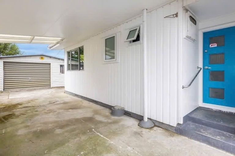 Photo of property in 1/71 Hikurangi Street, Trentham, Upper Hutt, 5018