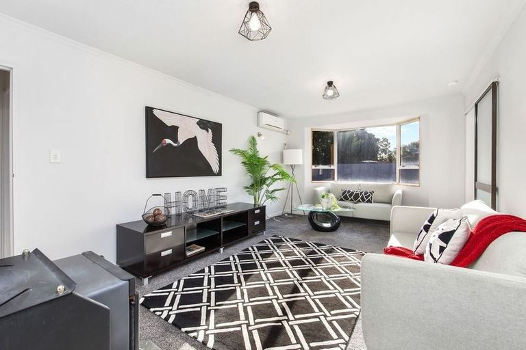 Photo of property in 12 Brixton Street, Islington, Christchurch, 8042