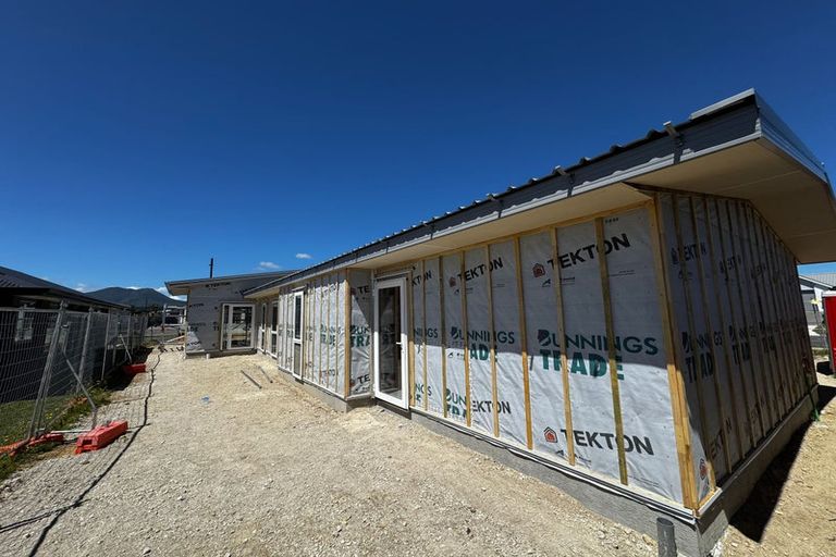 Photo of property in 79 Harakeke Drive, Wharewaka, Taupo, 3330