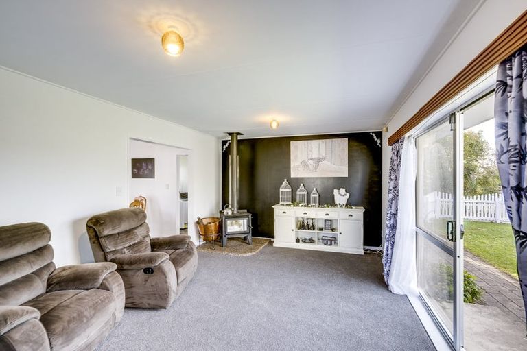 Photo of property in 6 Burton Crescent, Flaxmere, Hastings, 4120