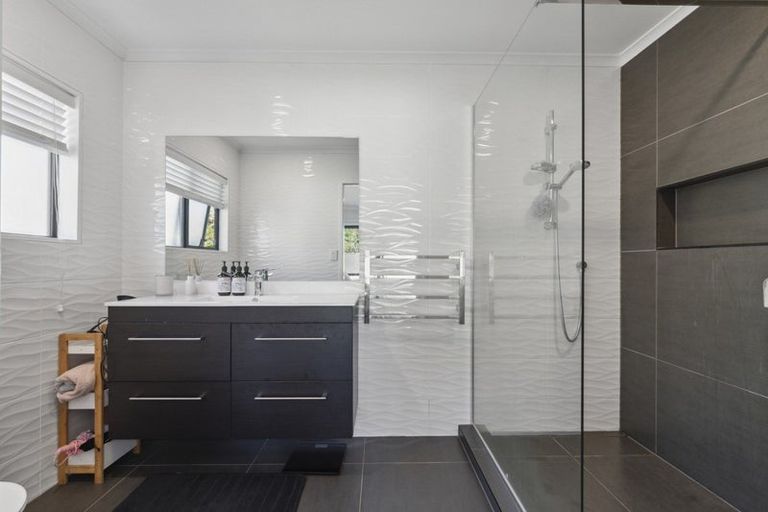 Photo of property in 18a Regina Street, Pokeno, 2402