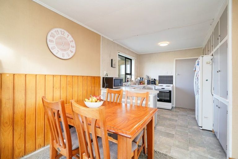 Photo of property in 30 Wicklow Street, Clifton, Invercargill, 9812