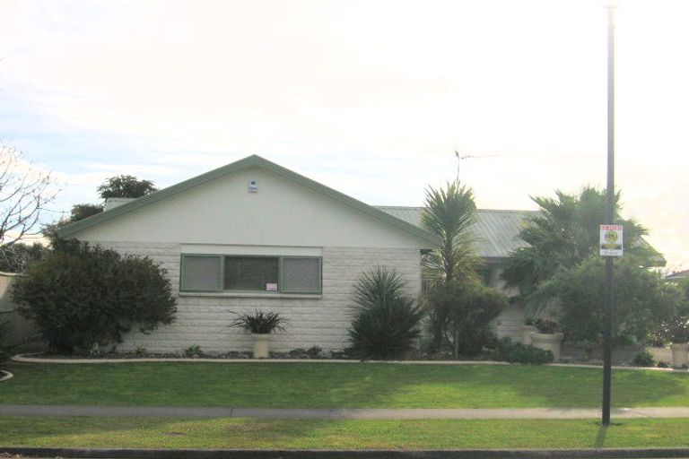 Photo of property in 35 Spinnaker Drive, Flagstaff, Hamilton, 3210