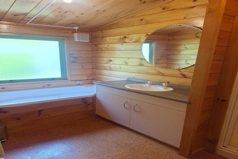 Photo of property in 1083 Blue Mountains Road, Blue Mountains, Upper Hutt, 5371