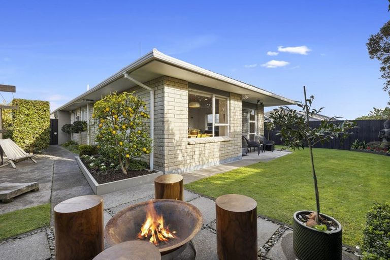 Photo of property in 35b Clemow Road, Fitzroy, New Plymouth, 4312