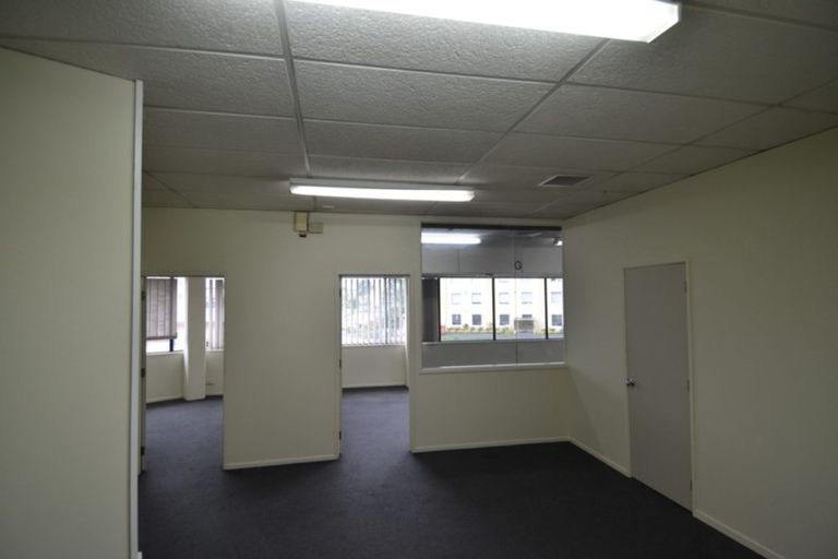 Photo of property in 1d Daytona Road, Henderson, Auckland, 0610