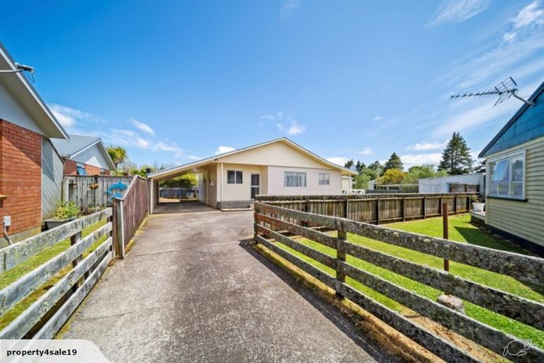 Photo of property in 4a Standish Street, Inglewood, 4330