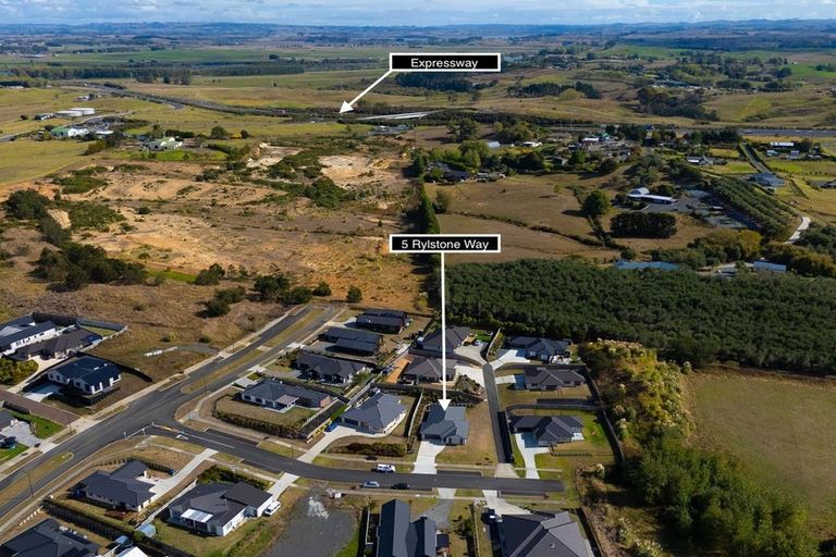 Photo of property in 5 Rylstone Way, Te Kauwhata, 3710