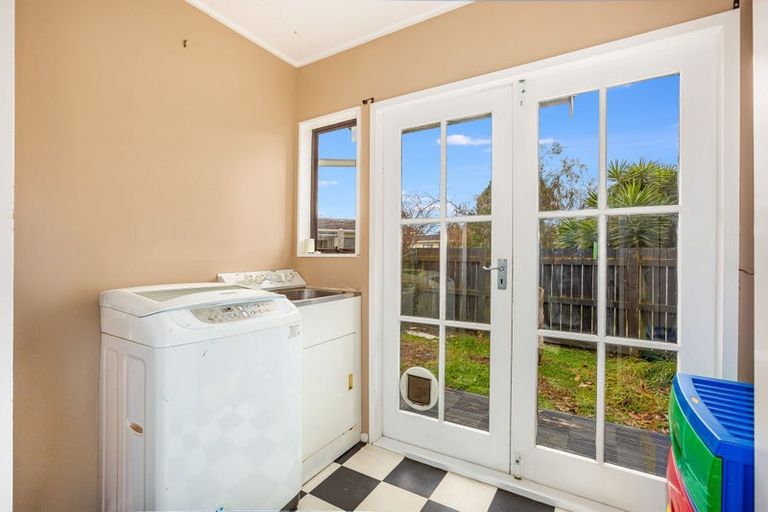 Photo of property in 14 Pukeko Street, Paraparaumu, 5032