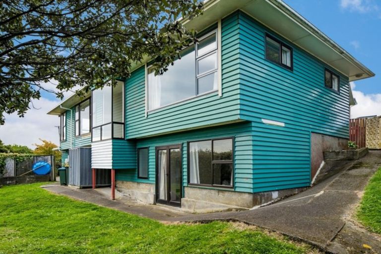 Photo of property in 47 Kiriwai Road, Paremata, Porirua, 5024
