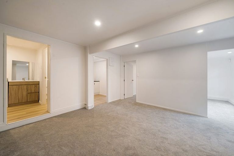 Photo of property in 10a Glenorchy Street, Glen Eden, Auckland, 0602