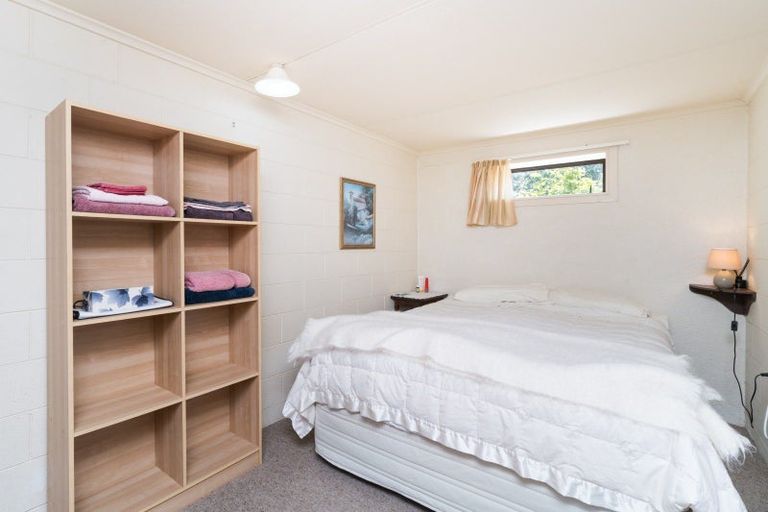 Photo of property in 11 Parkland Crescent, Terrace End, Palmerston North, 4410