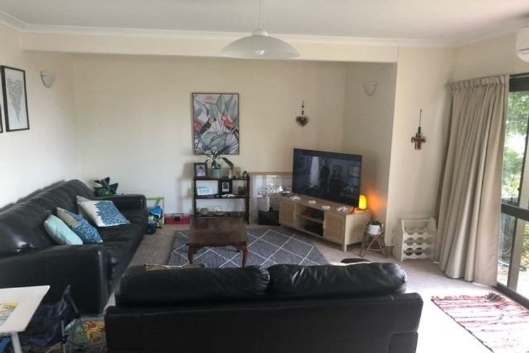 Photo of property in 32a Charles Street, Westshore, Napier, 4110